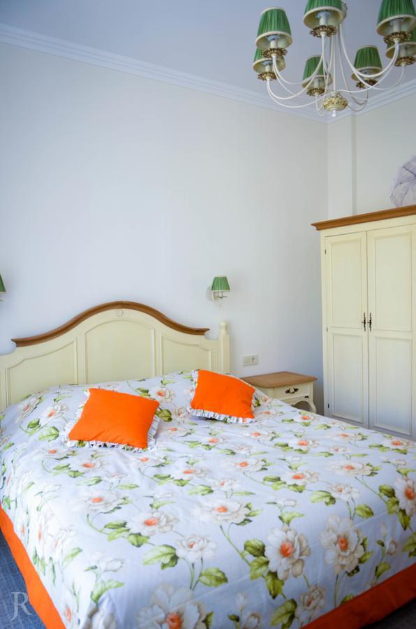 Hotel Maman Одесса Экстерьер фото